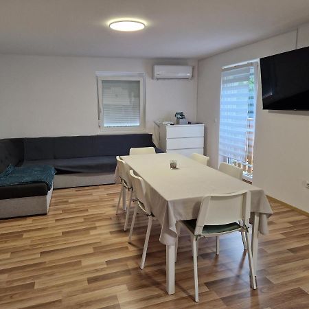 Apartma Tija Apartment Tolmin Bagian luar foto